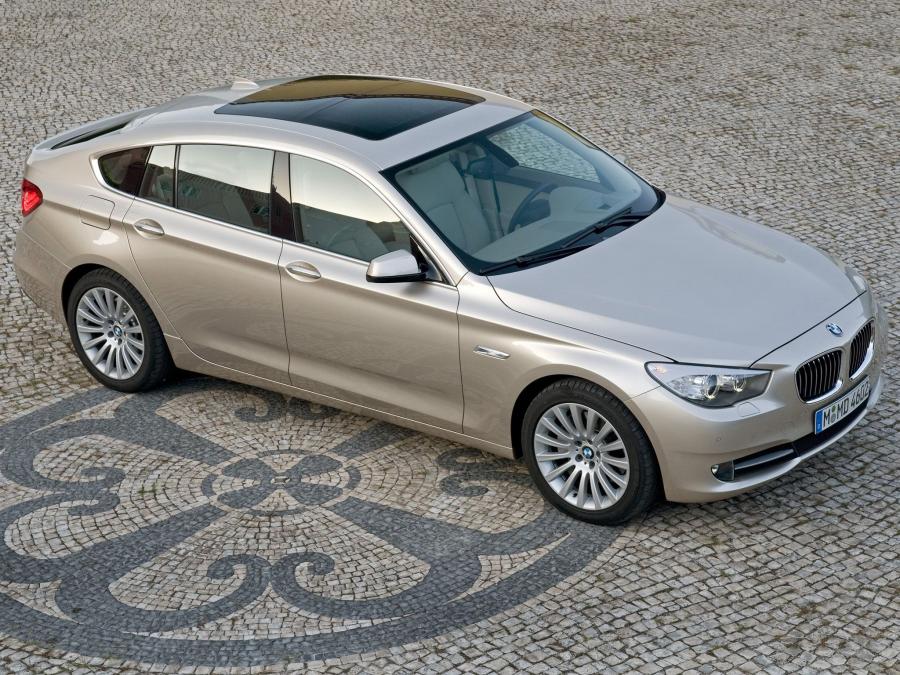  BMW 535i Gran Turismo 2009 года  (фото 10 из 14)